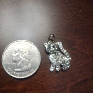 Cat crystal pendant